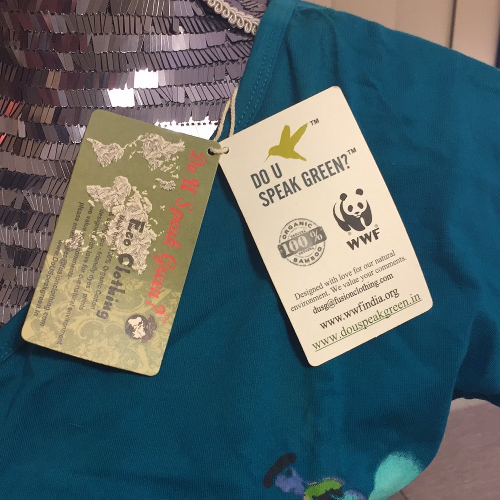 NWT Do U Speak Green? One-shoulder Sassy Shirt! - Picture 4 of 5